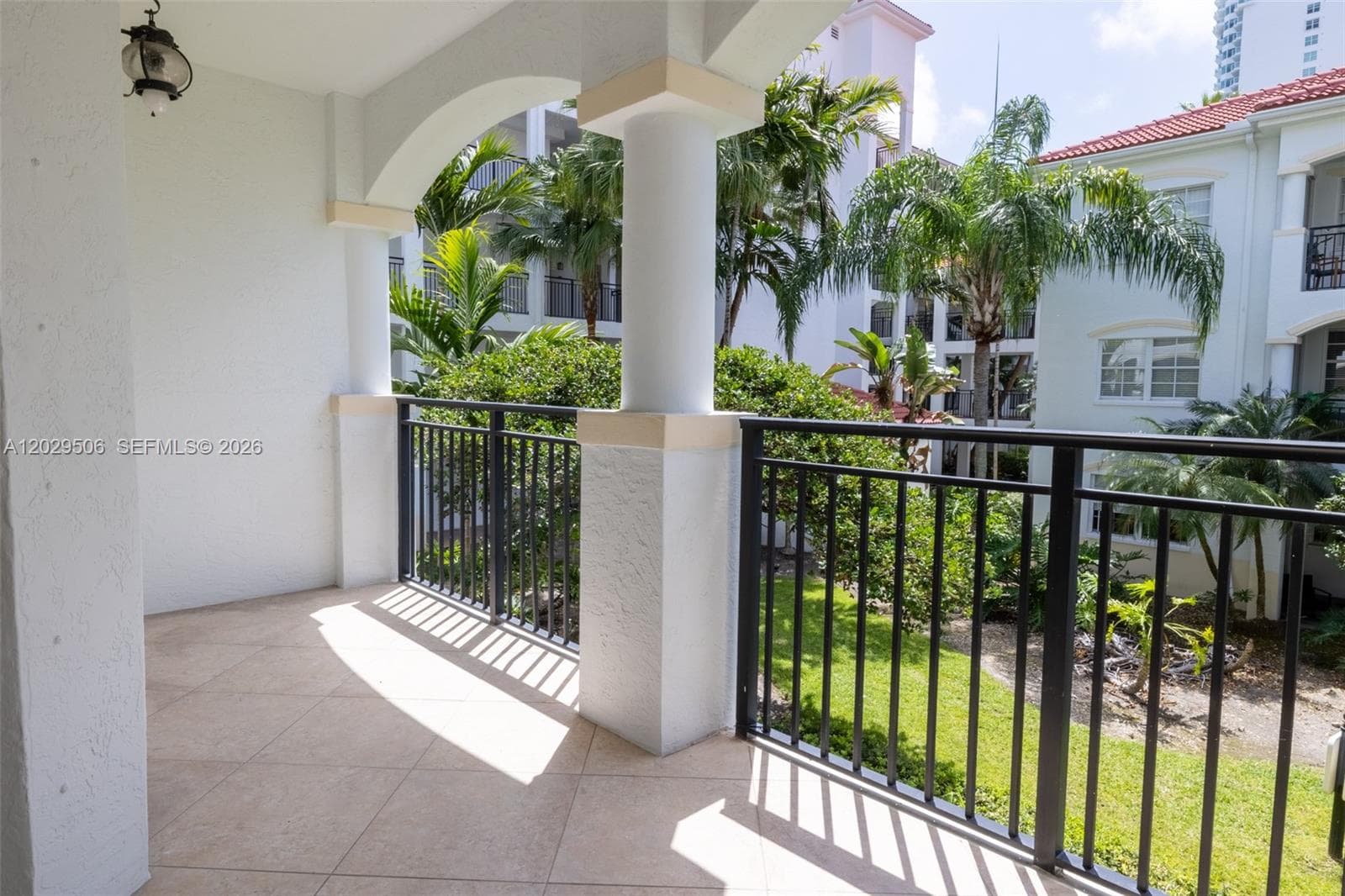 3255 NE 184th St # 12215, Aventura FL 33160 — 12