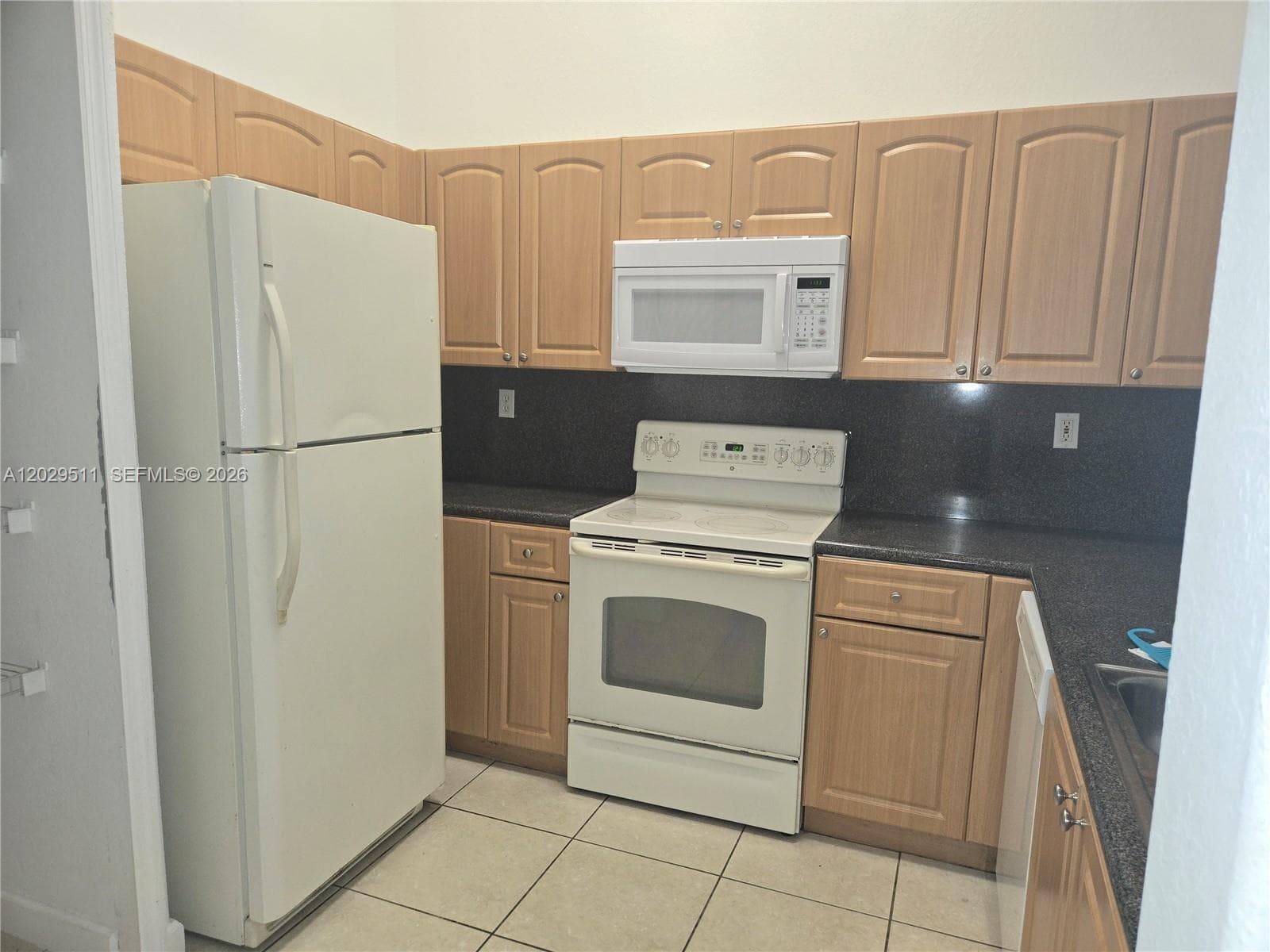 1658 SE 28th Ct # 202, Homestead FL 33035 — 6
