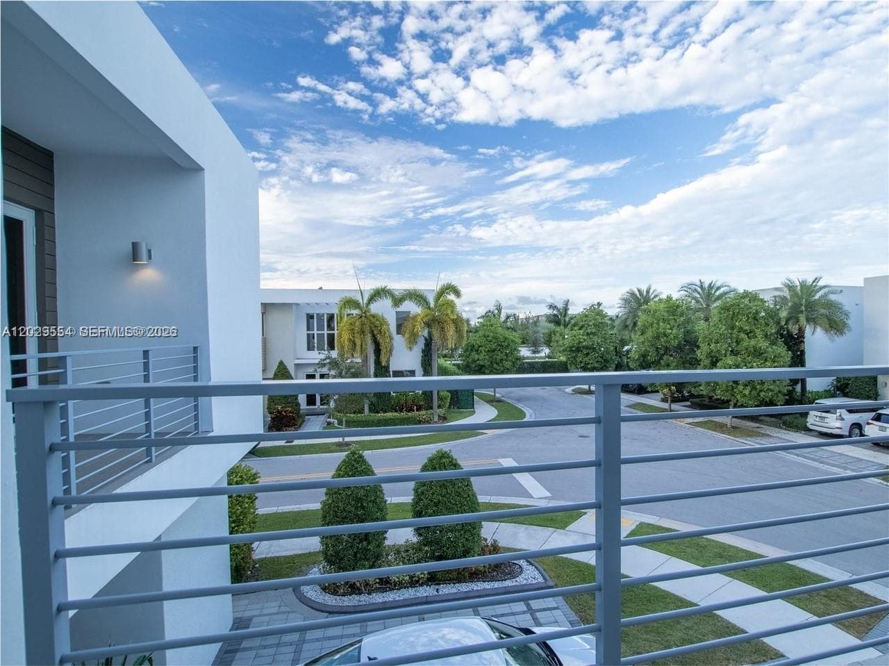 7480 NW 99th Ave, Doral FL 33178 — 17