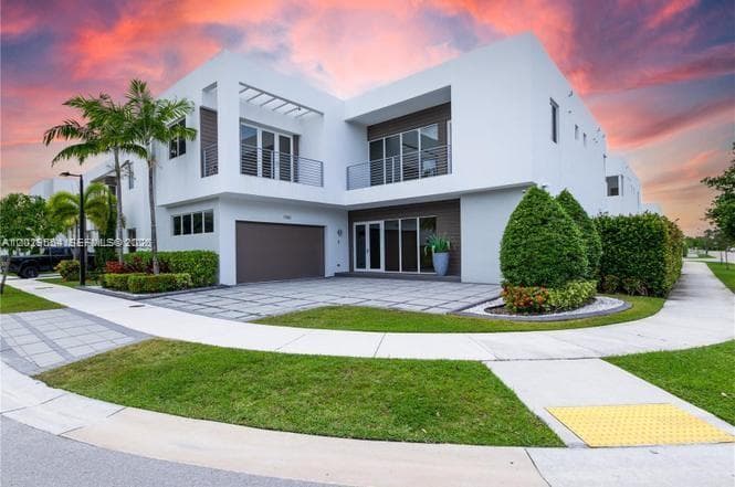 7480 NW 99th Ave, Doral FL 33178 — 1