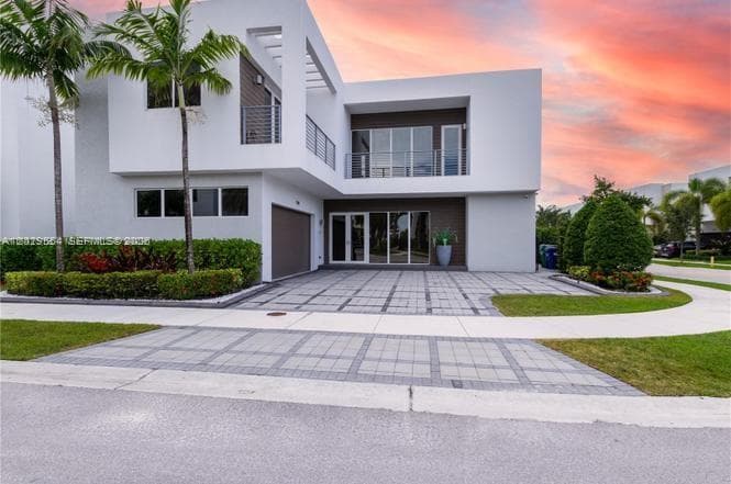 7480 NW 99th Ave, Doral FL 33178 — 5