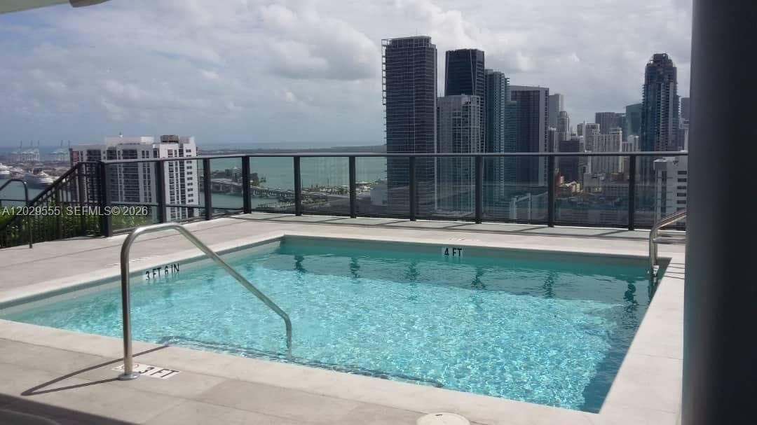 1600 NE 1st Ave # 1117, Miami FL 33132 — 17