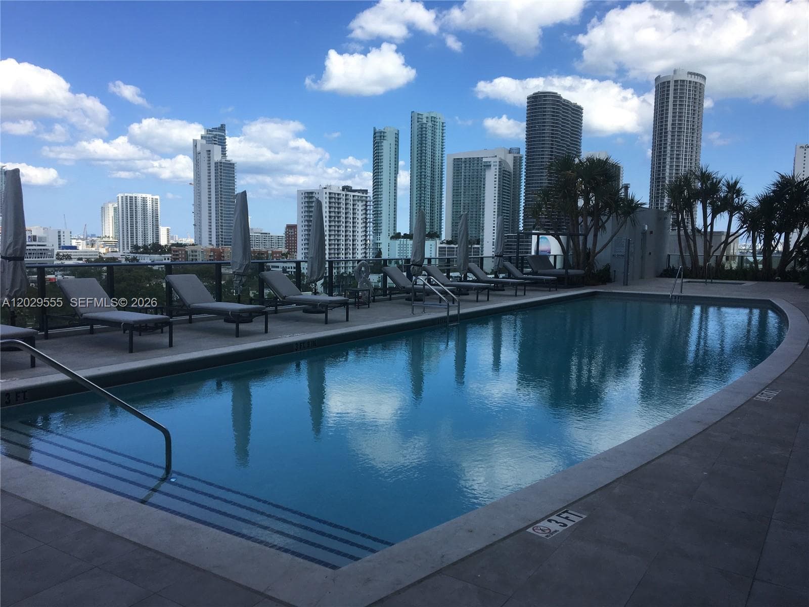 1600 NE 1st Ave # 1117, Miami FL 33132 — 41