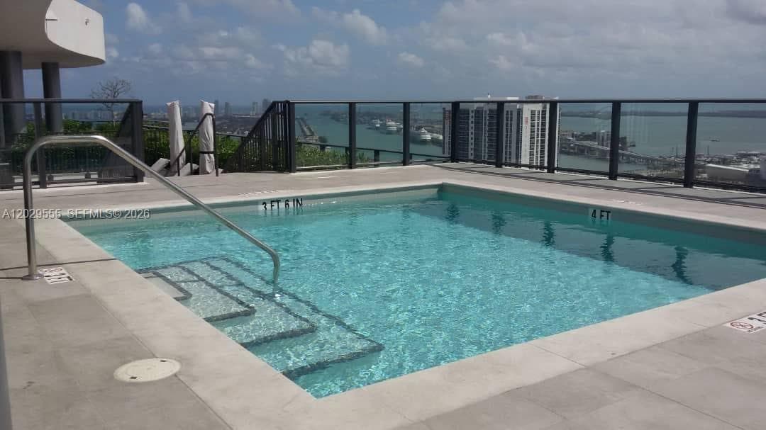 1600 NE 1st Ave # 1117, Miami FL 33132 — 18
