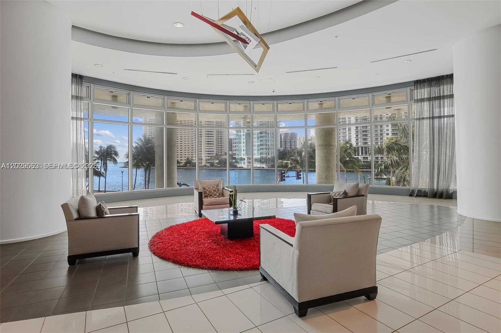 300 S Biscayne Blvd # 3807, Miami FL 33131 — 15
