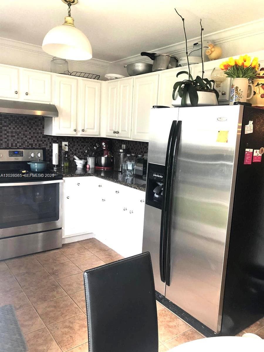 2036 NE 167th St # 131, North Miami Beach FL 33162 — 5