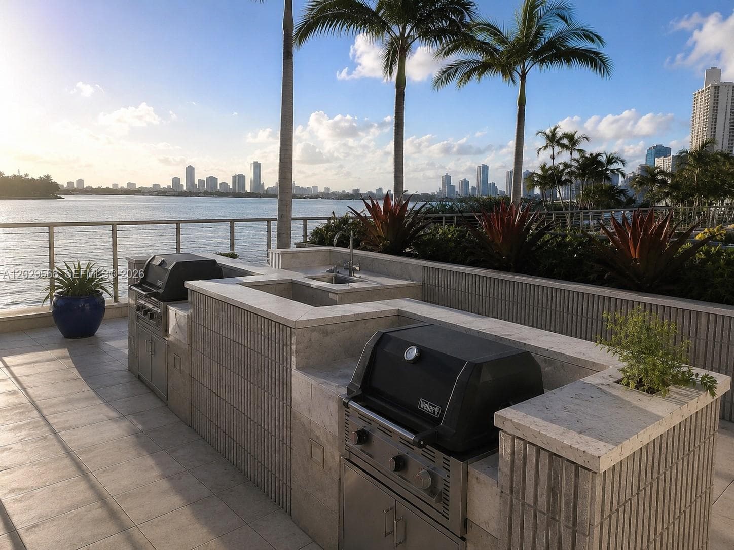 800 West Ave # 715, Miami Beach FL 33139 — 8