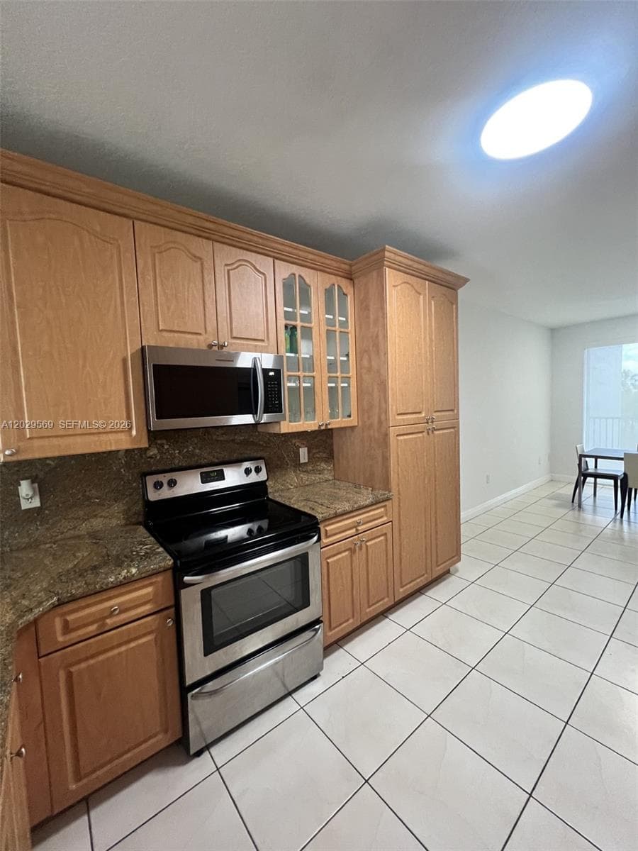 10750 NW 66th St # 401, Doral FL 33178 — 2