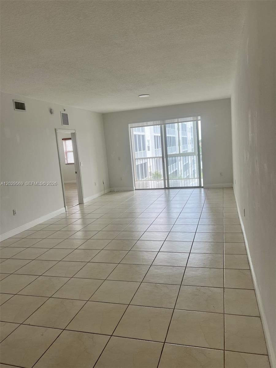 10750 NW 66th St # 401, Doral FL 33178 — 7