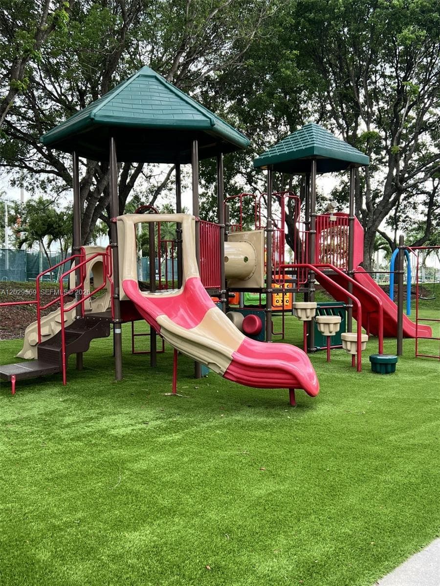 10750 NW 66th St # 401, Doral FL 33178 — 25