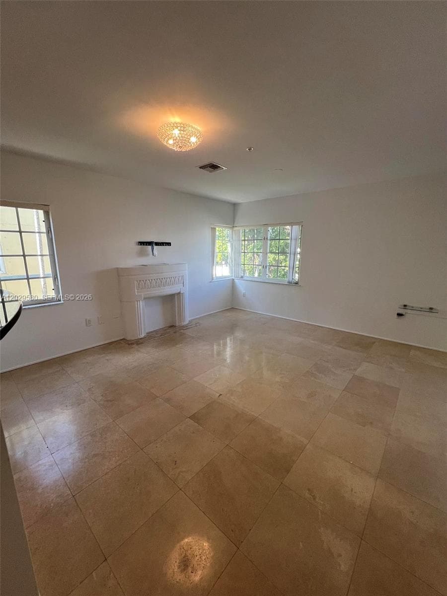 600 Euclid Ave # 5A, Miami Beach FL 33139 — 5