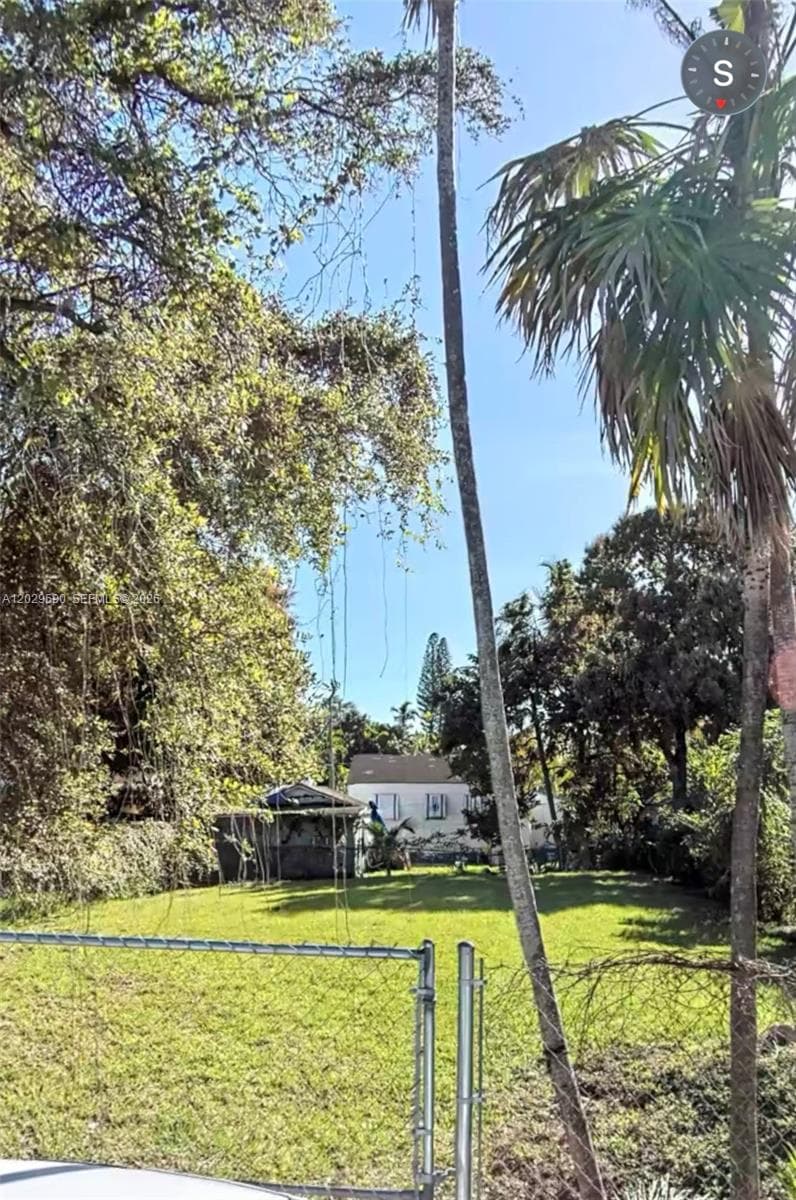276 NE 58th St, Miami FL 33137 — 1