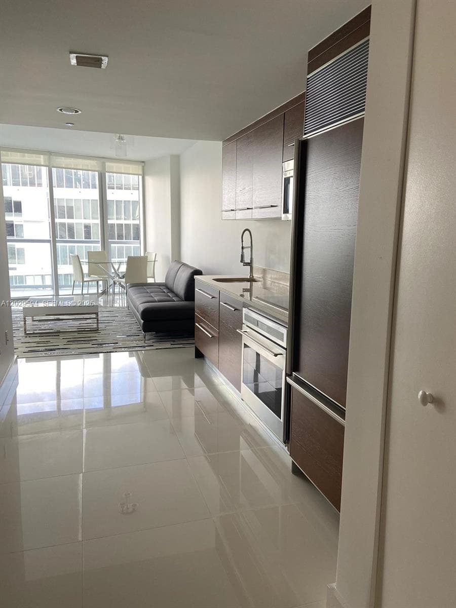 495 Brickell Ave # 5706, Miami FL 33131 — 9