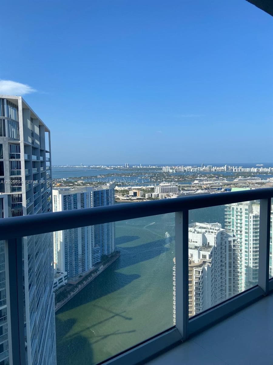 495 Brickell Ave # 5706, Miami FL 33131 — 18