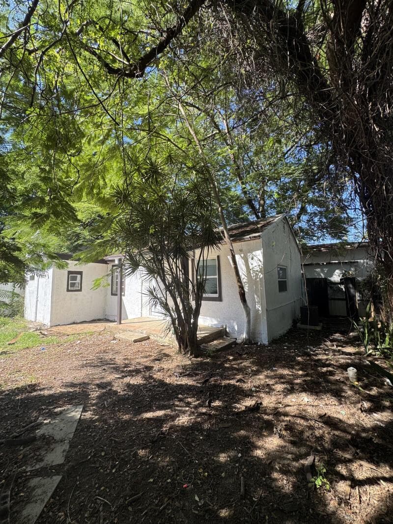 261 NW 81st Street # B, Miami FL 33150 — 11