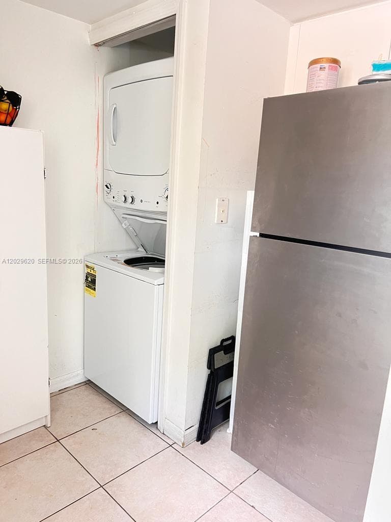 2475 NW 16 Street Road # 215, Miami FL 33125 — 12