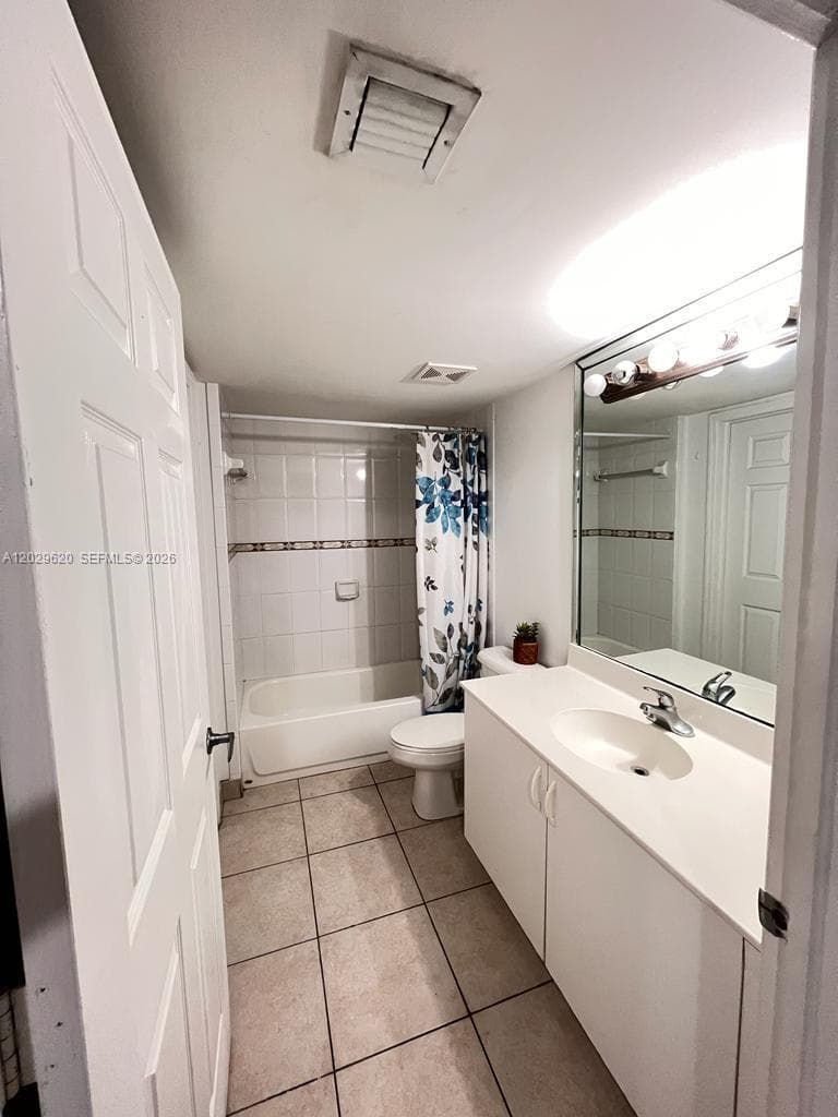 2475 NW 16 Street Road # 215, Miami FL 33125 — 10