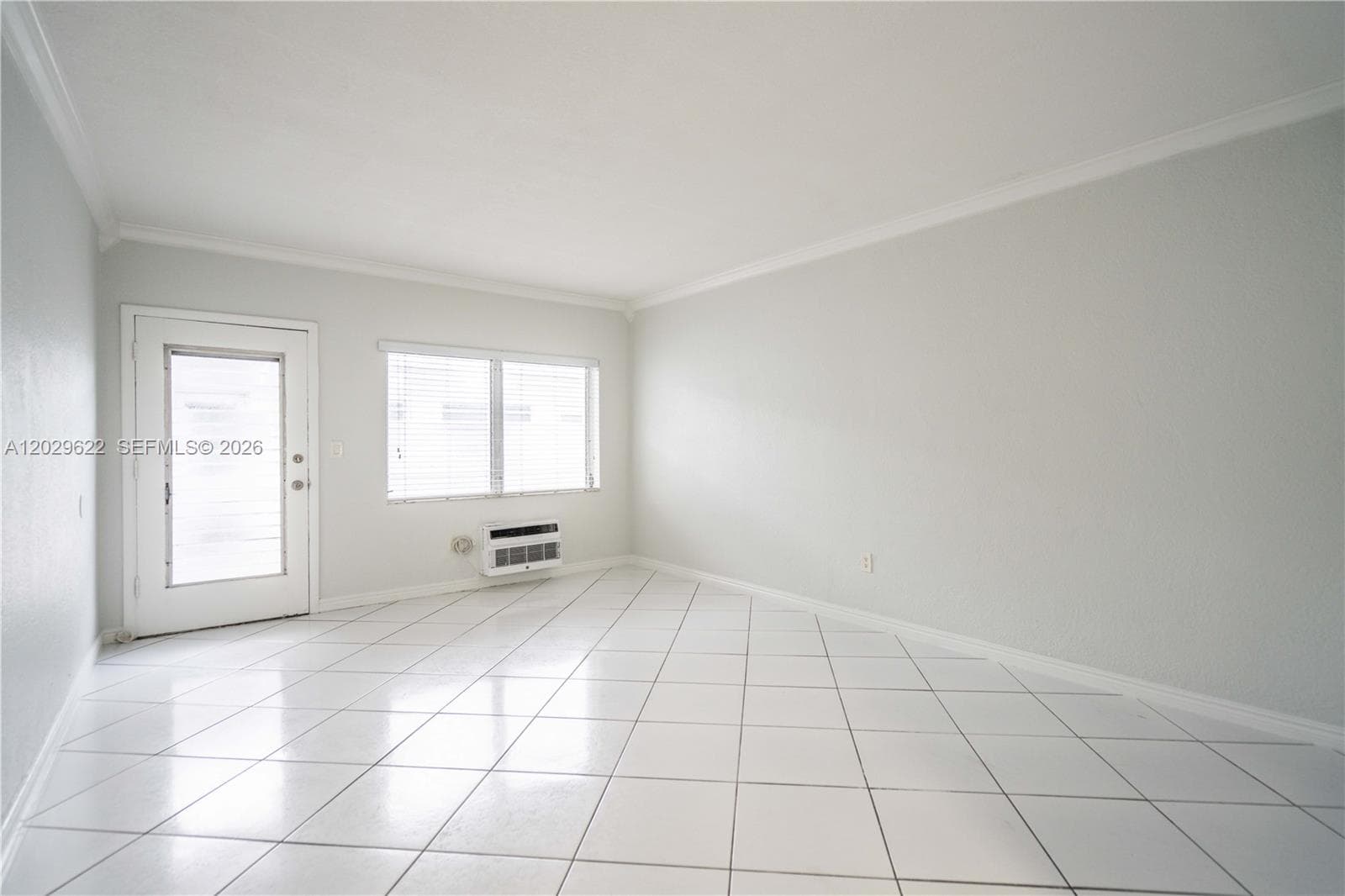 7640 Carlyle Ave # 9B, Miami Beach FL 33141 — 2
