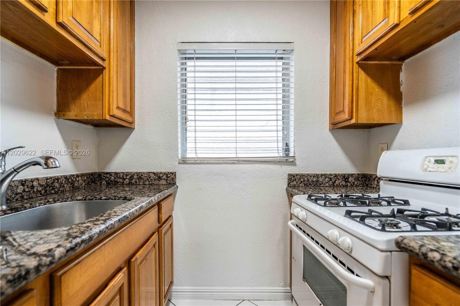7640 Carlyle Ave # 9B, Miami Beach FL 33141 — 9