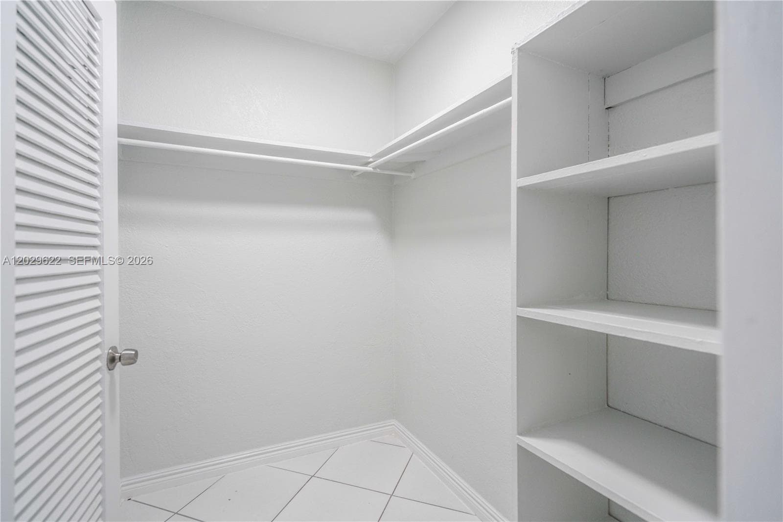 7640 Carlyle Ave # 9B, Miami Beach FL 33141 — 10