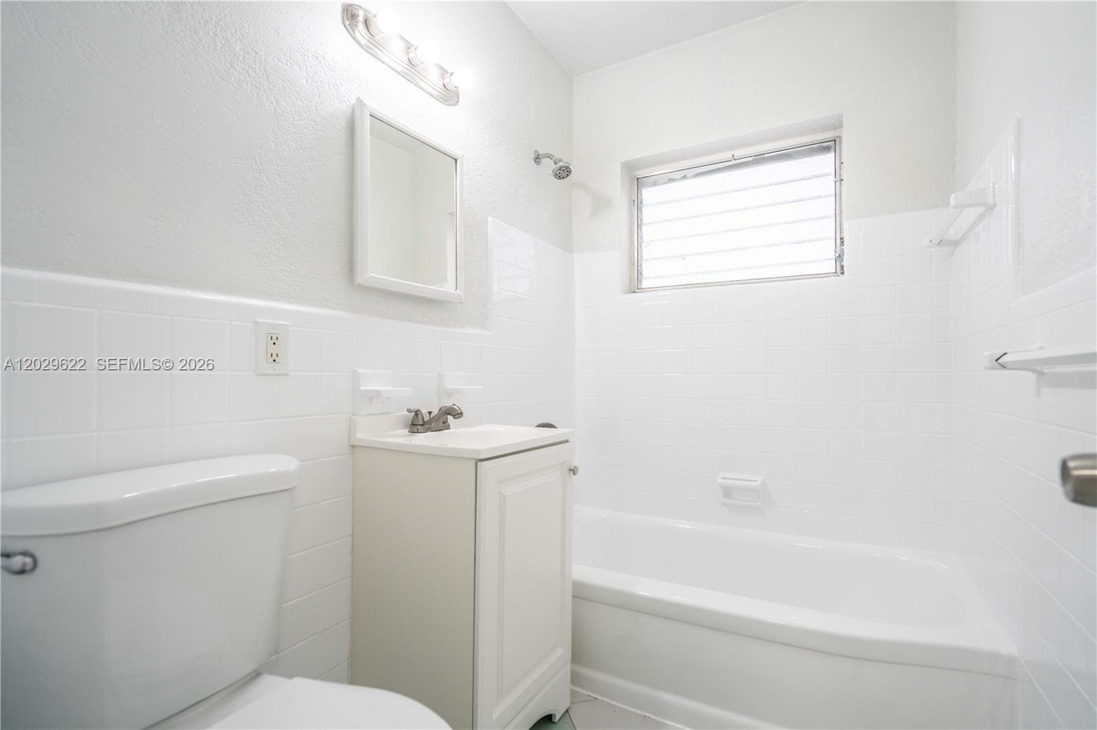 7640 Carlyle Ave # 9B, Miami Beach FL 33141 — 11