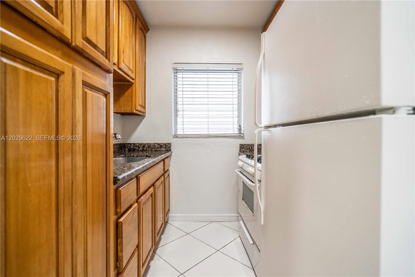 7640 Carlyle Ave # 9B, Miami Beach FL 33141 — 8