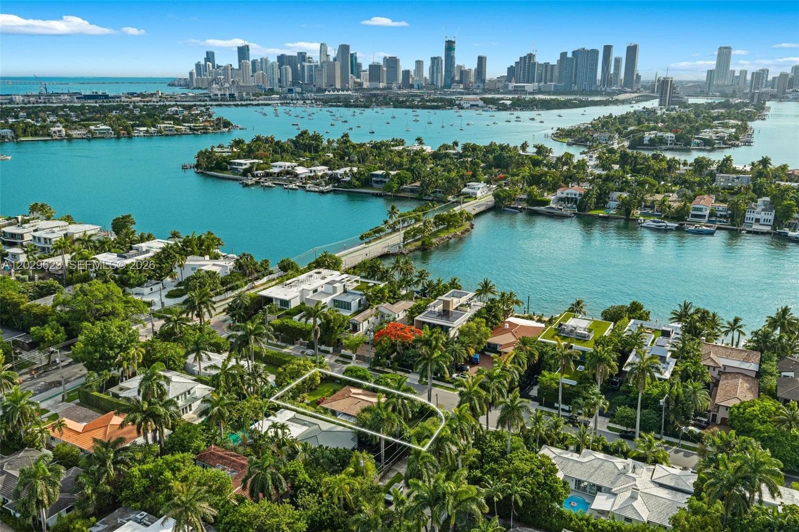 455 W Dilido Dr, Miami Beach FL 33139 — 23
