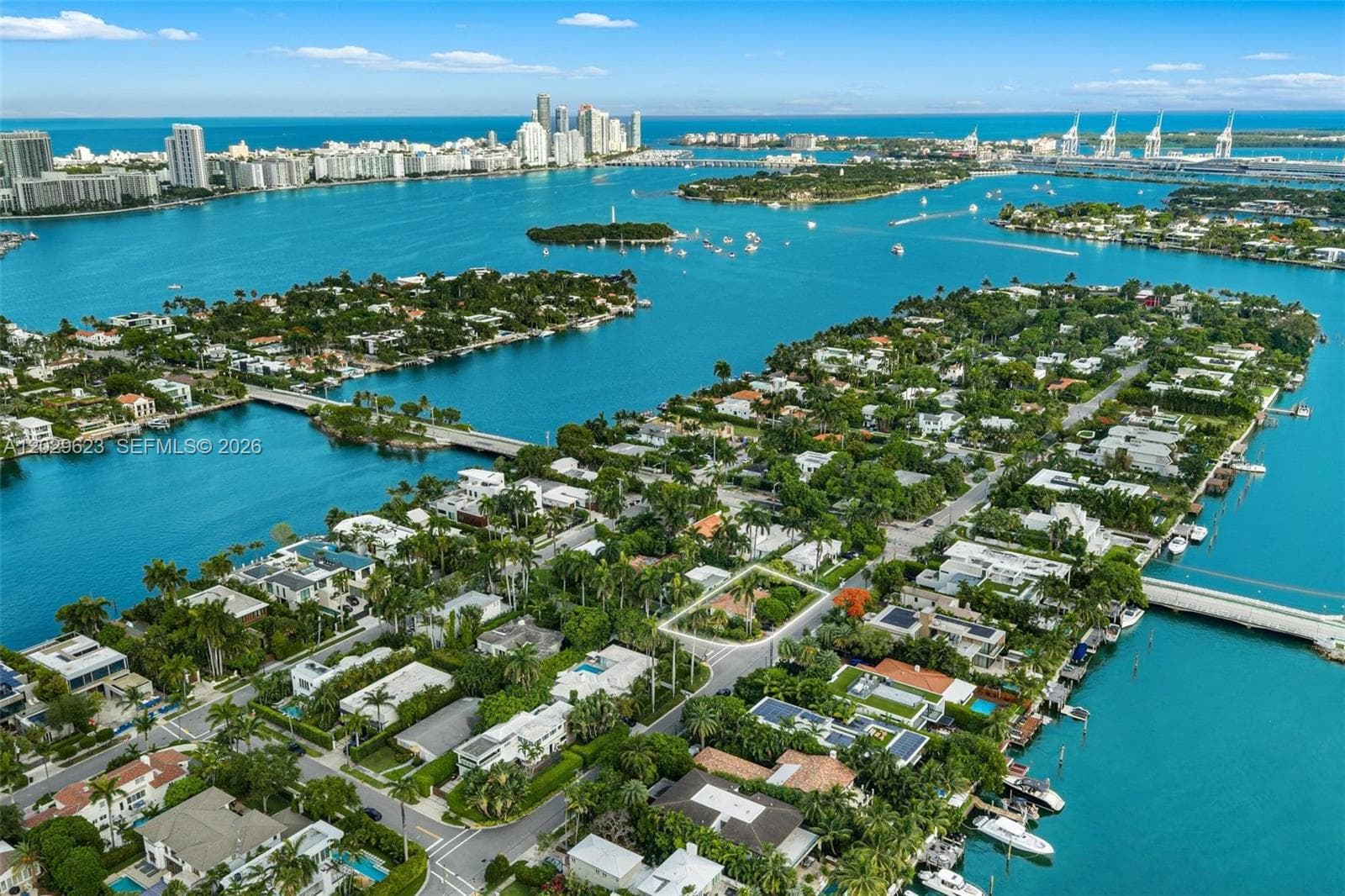 455 W Dilido Dr, Miami Beach FL 33139 — 26