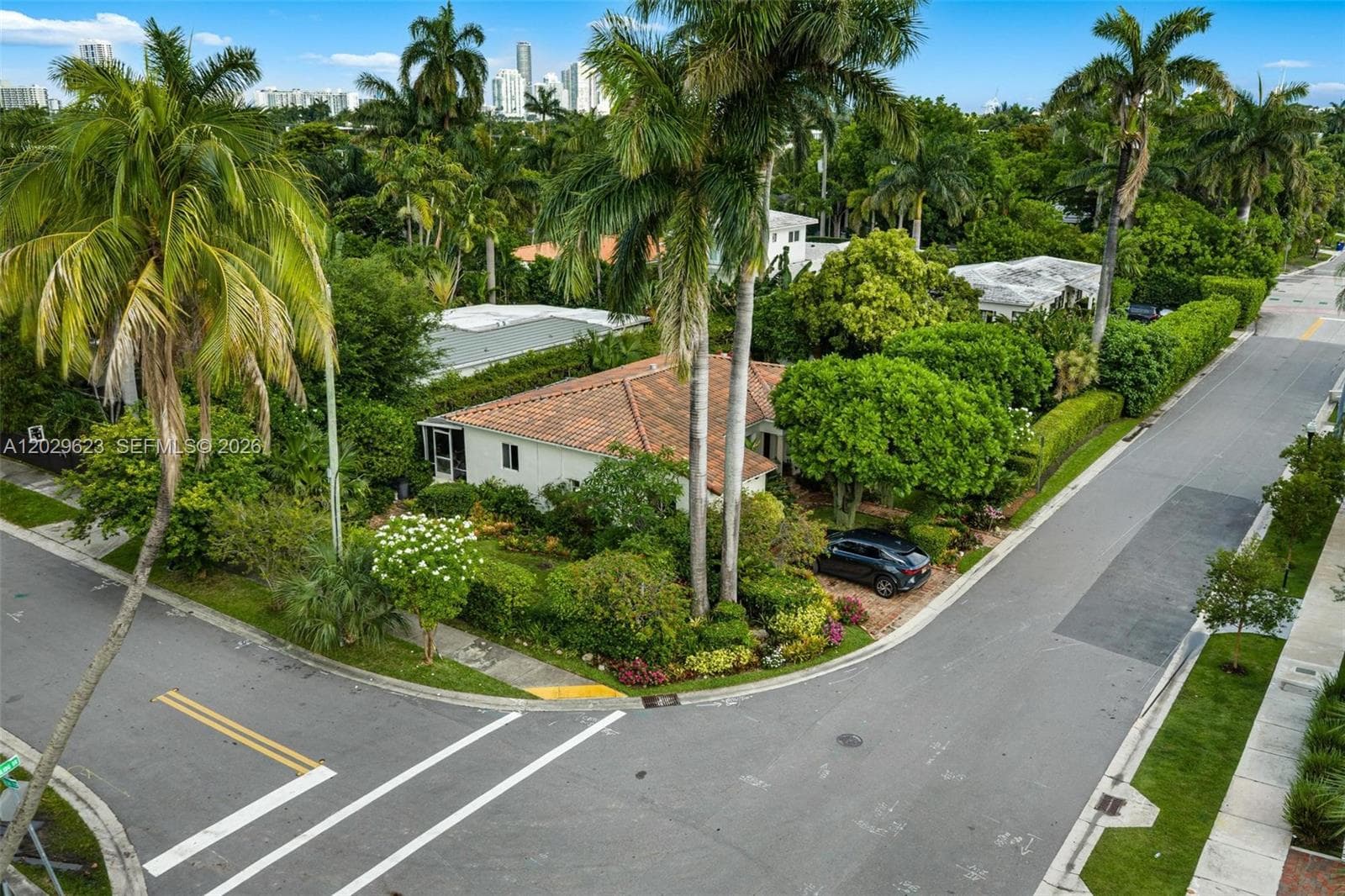 455 W Dilido Dr, Miami Beach FL 33139 — 29