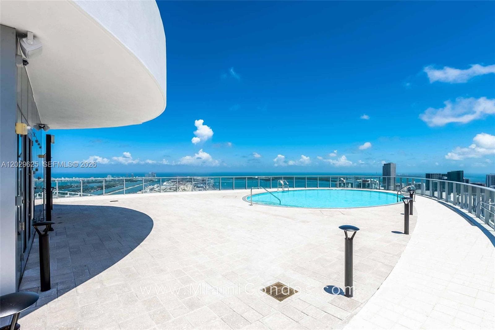 851 NE 1st Ave # 1705, Miami FL 33132 — 23