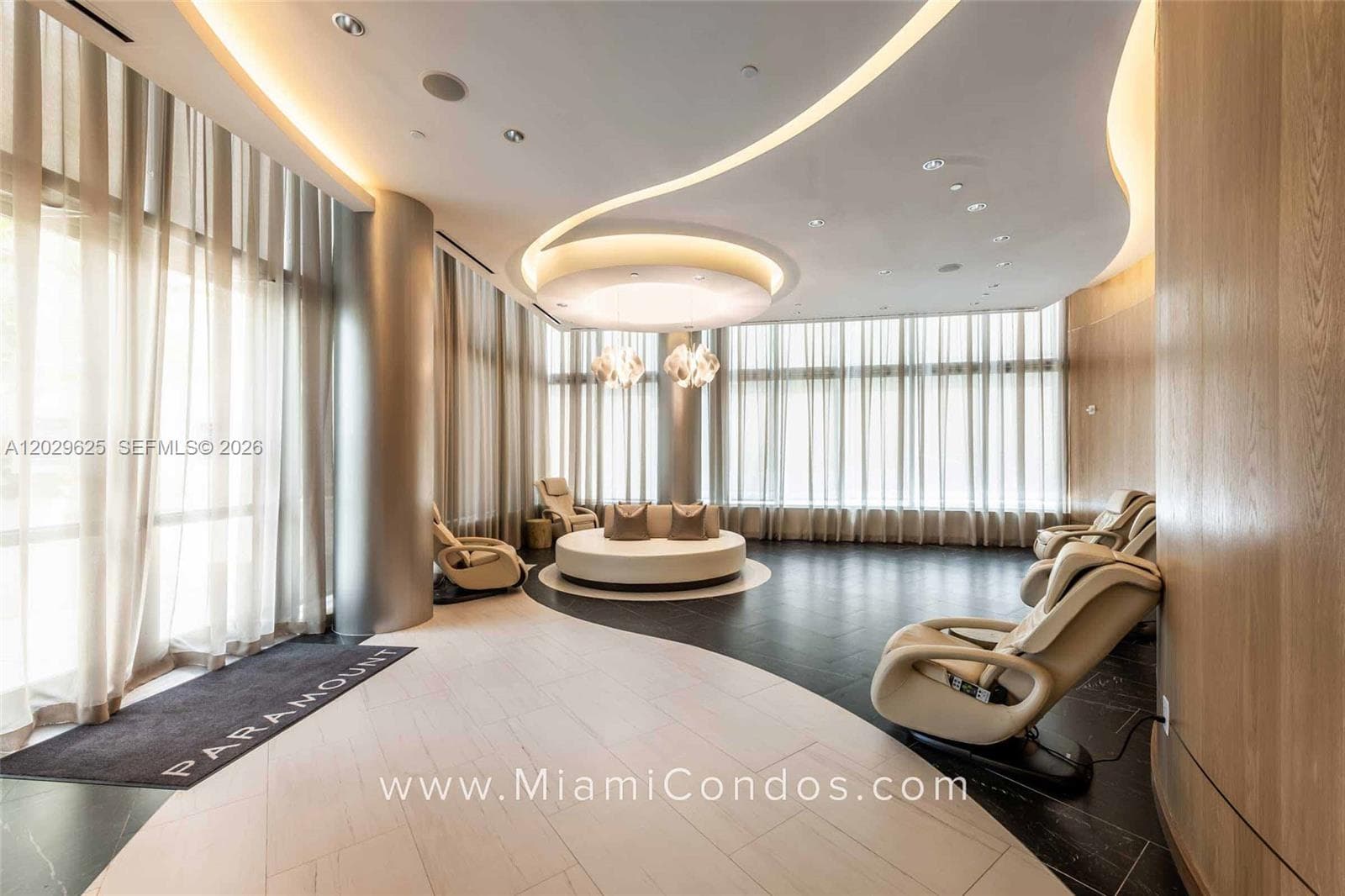 851 NE 1st Ave # 1705, Miami FL 33132 — 36