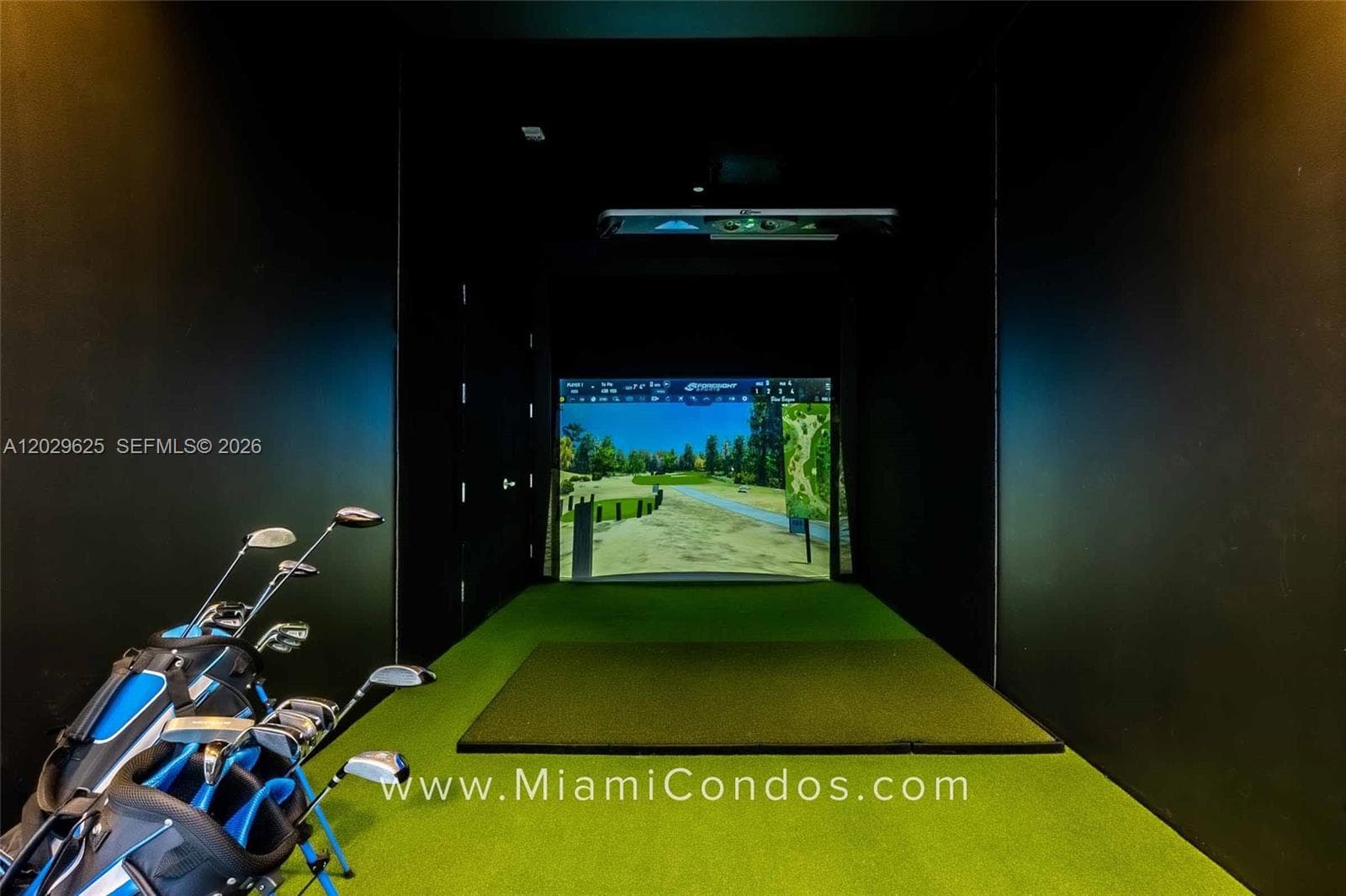 851 NE 1st Ave # 1705, Miami FL 33132 — 40