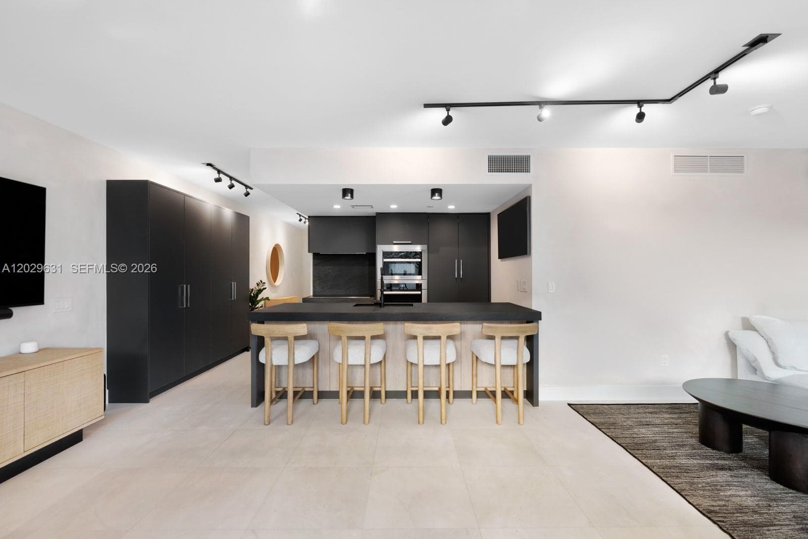 5875 Collins Ave # 501, Miami Beach FL 33140 — 7