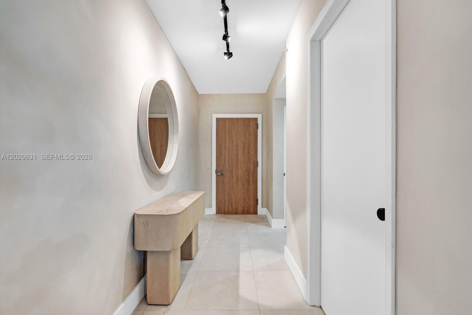 5875 Collins Ave # 501, Miami Beach FL 33140 — 3