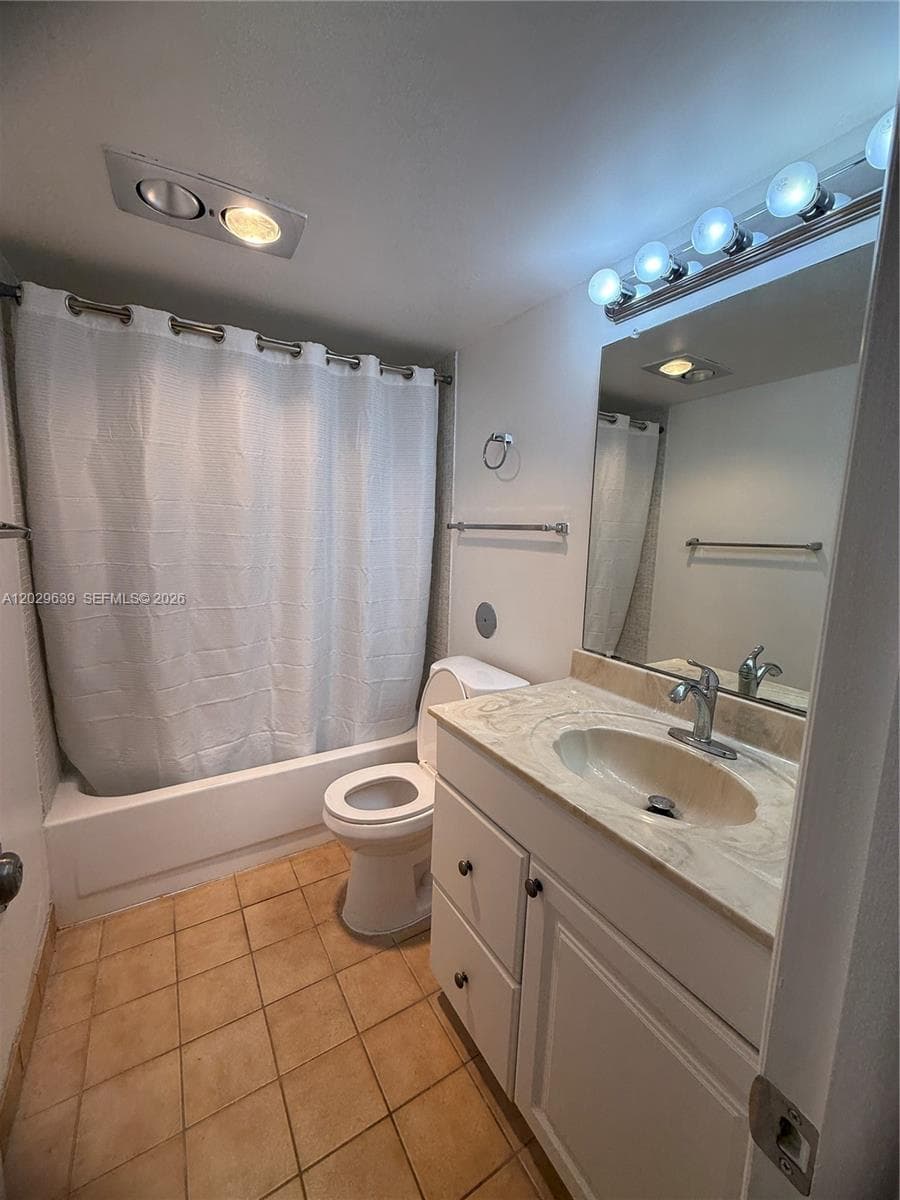 20441 NE 30th Ave # 9, Aventura FL 33180 — 9