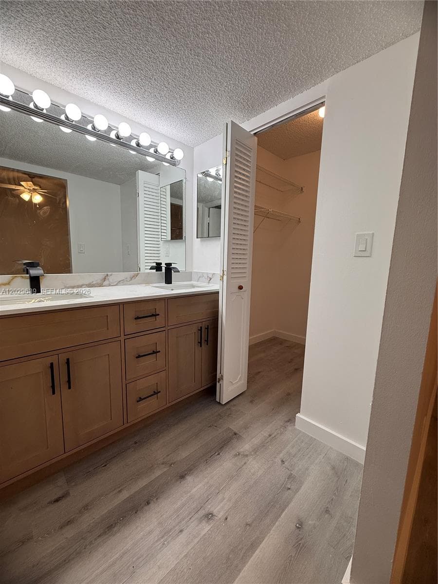 20441 NE 30th Ave # 9, Aventura FL 33180 — 4