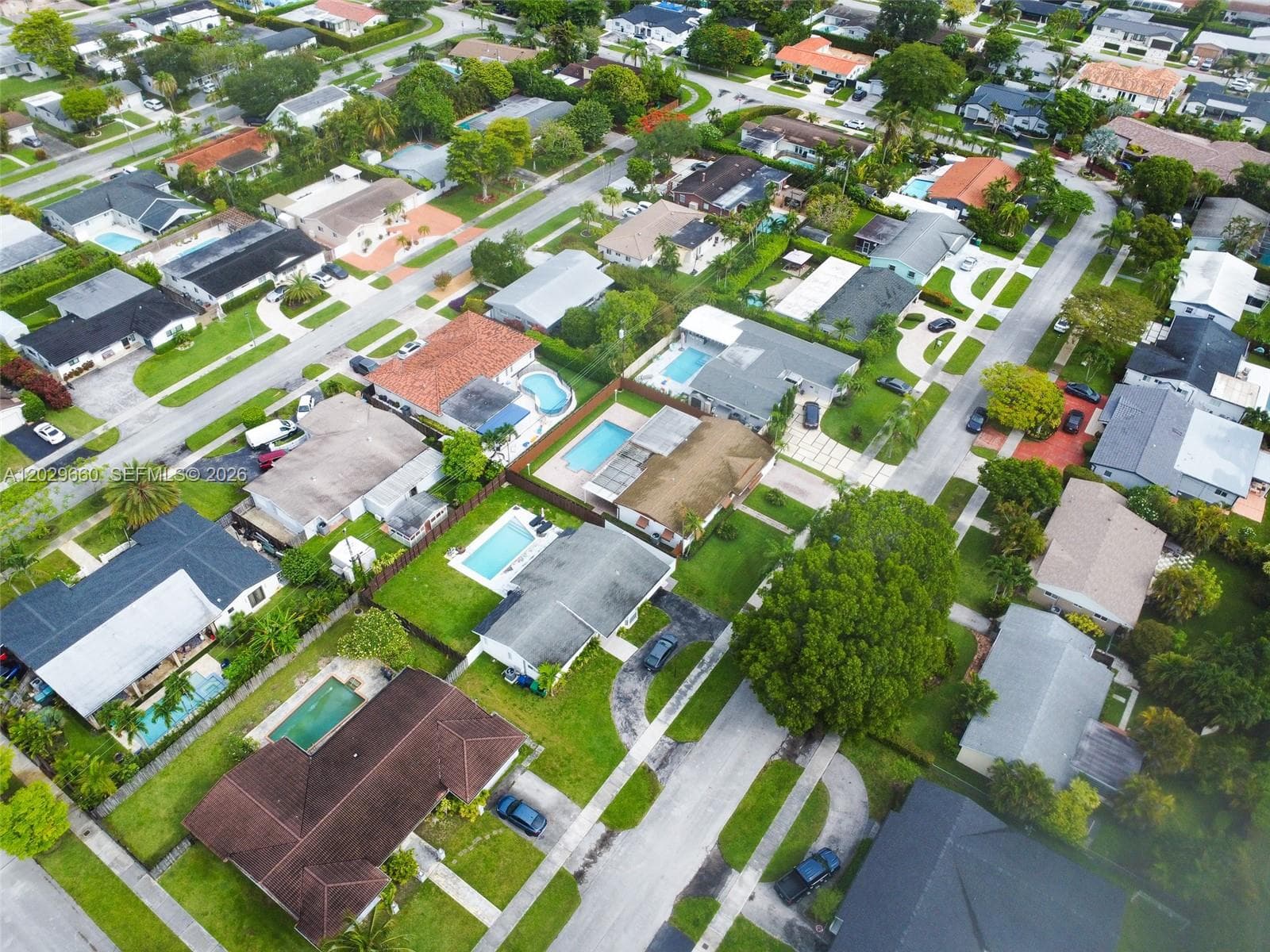 5830 SW 89th Ct, Miami FL 33173 — 53
