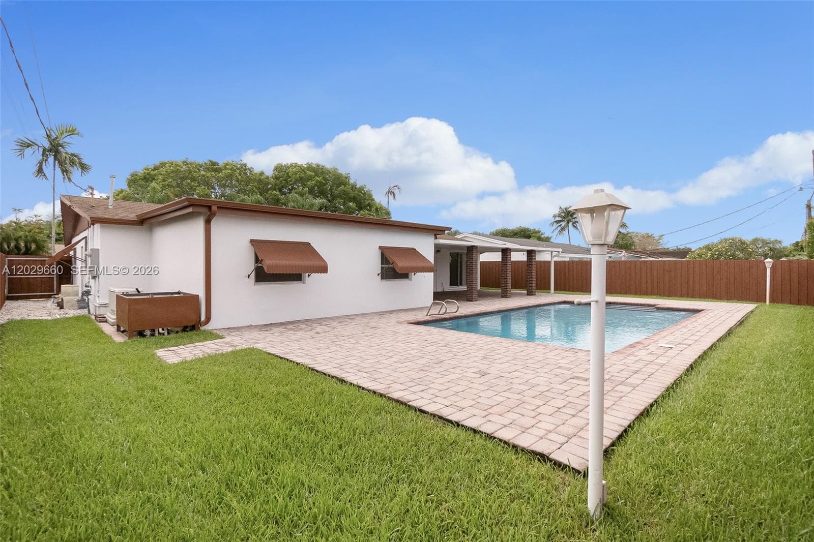 5830 SW 89th Ct, Miami FL 33173 — 18