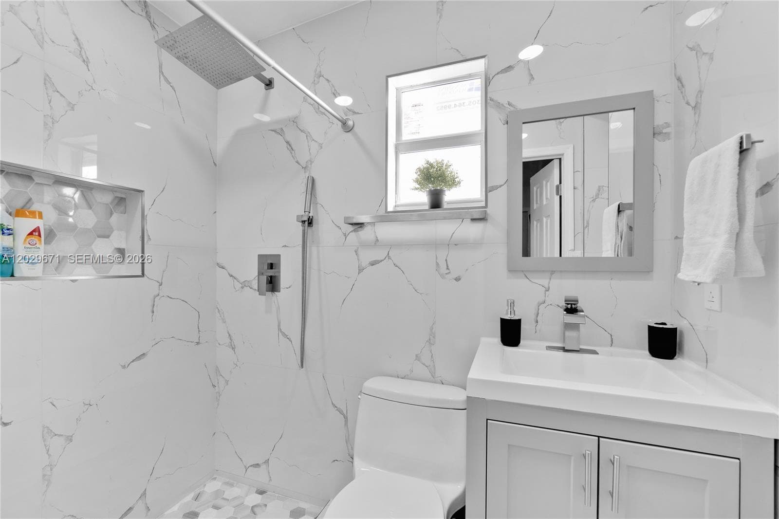 1021 NW 23rd Ave # 1023, Miami FL 33125 — 13