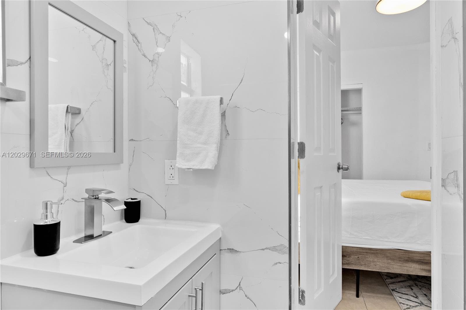 1021 NW 23rd Ave # 1023, Miami FL 33125 — 12