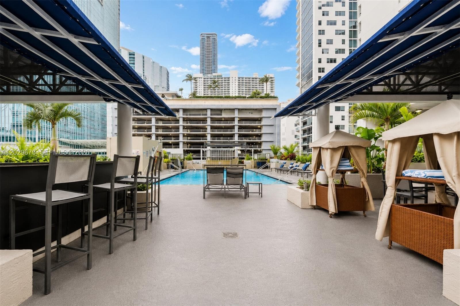 185 SE 14th Ter # 1410, Miami FL 33131 — 20