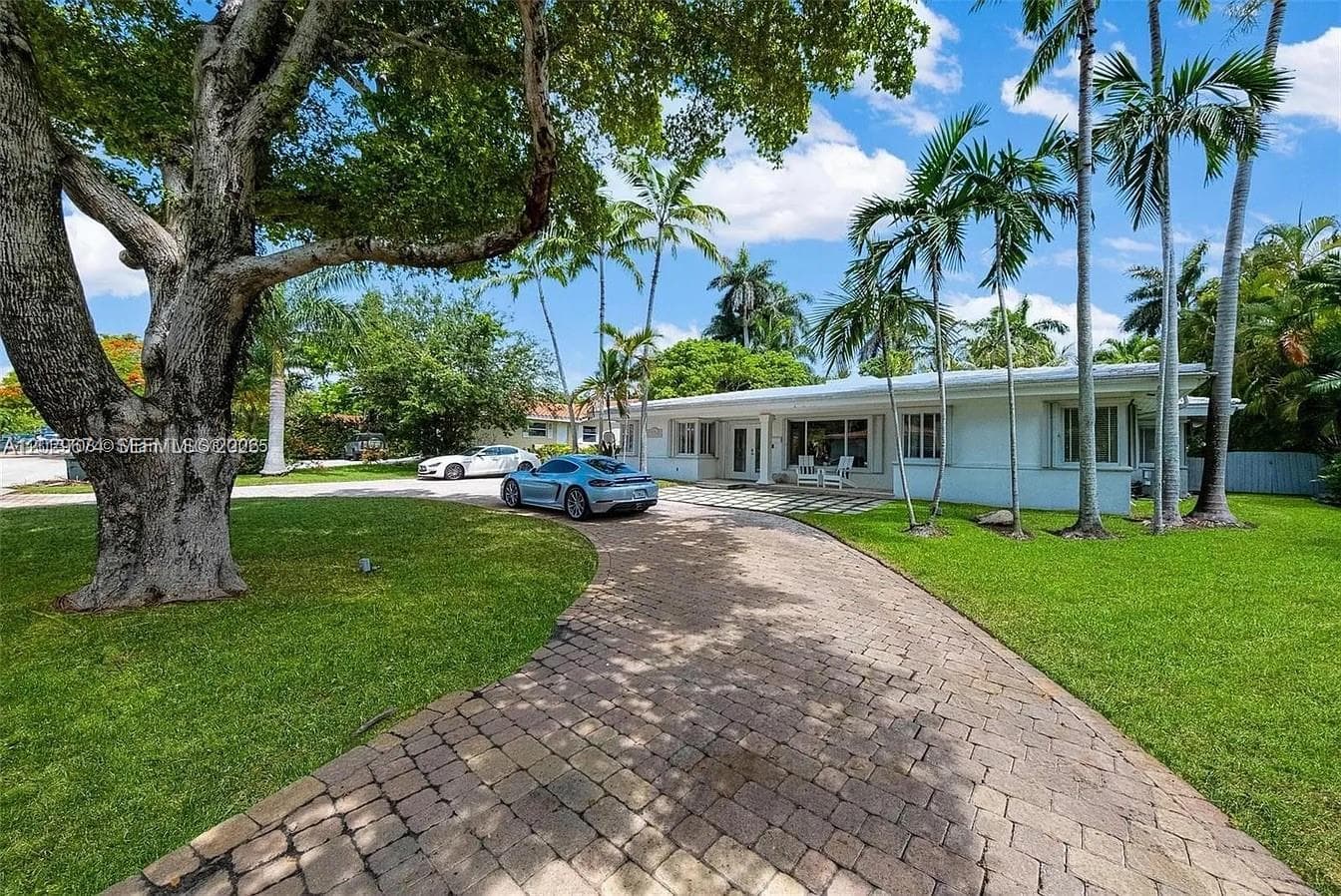 1255 NE 93rd St, Miami Shores FL 33138 — 6
