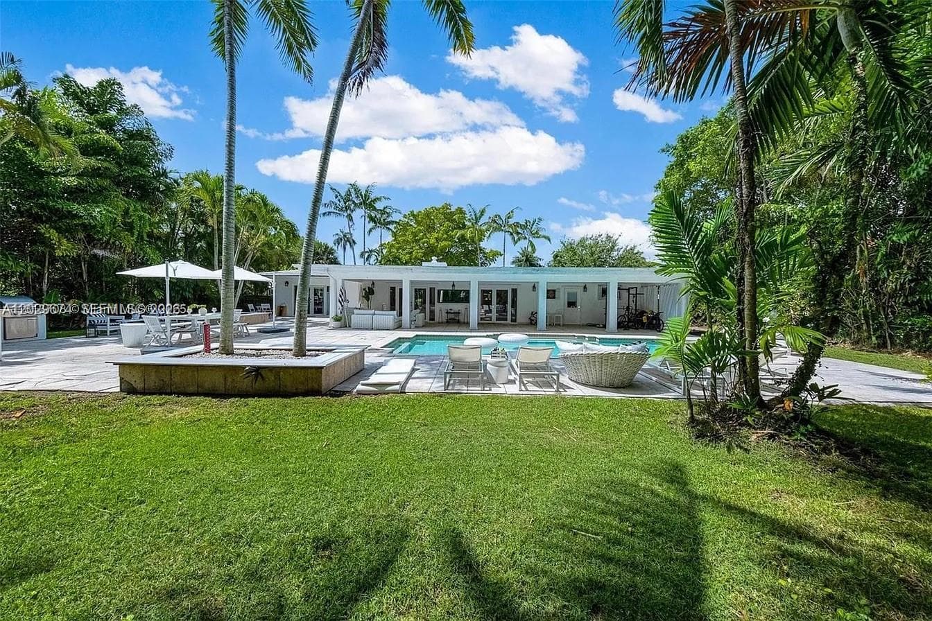 1255 NE 93rd St, Miami Shores FL 33138 — 90