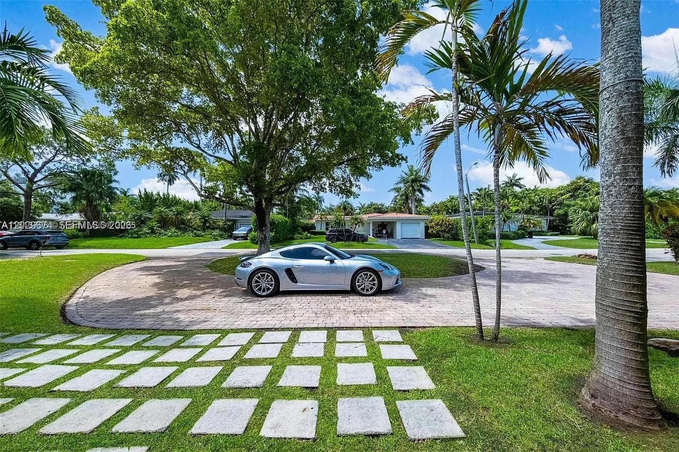 1255 NE 93rd St, Miami Shores FL 33138 — 7