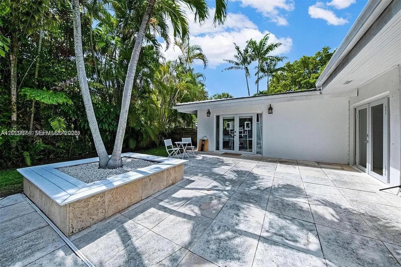 1255 NE 93rd St, Miami Shores FL 33138 — 69