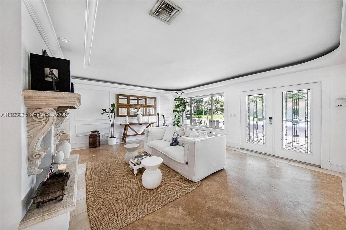 1255 NE 93rd St, Miami Shores FL 33138 — 31
