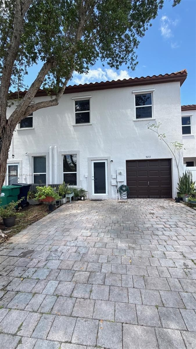 9213 SW 170th Ave, Miami FL 33196 — 12