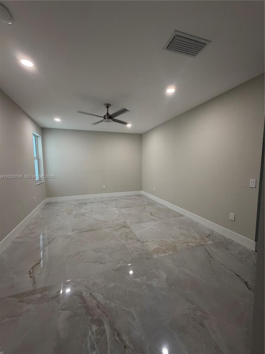 4499 NW 93rd Doral Ct, Doral FL 33178 — 11