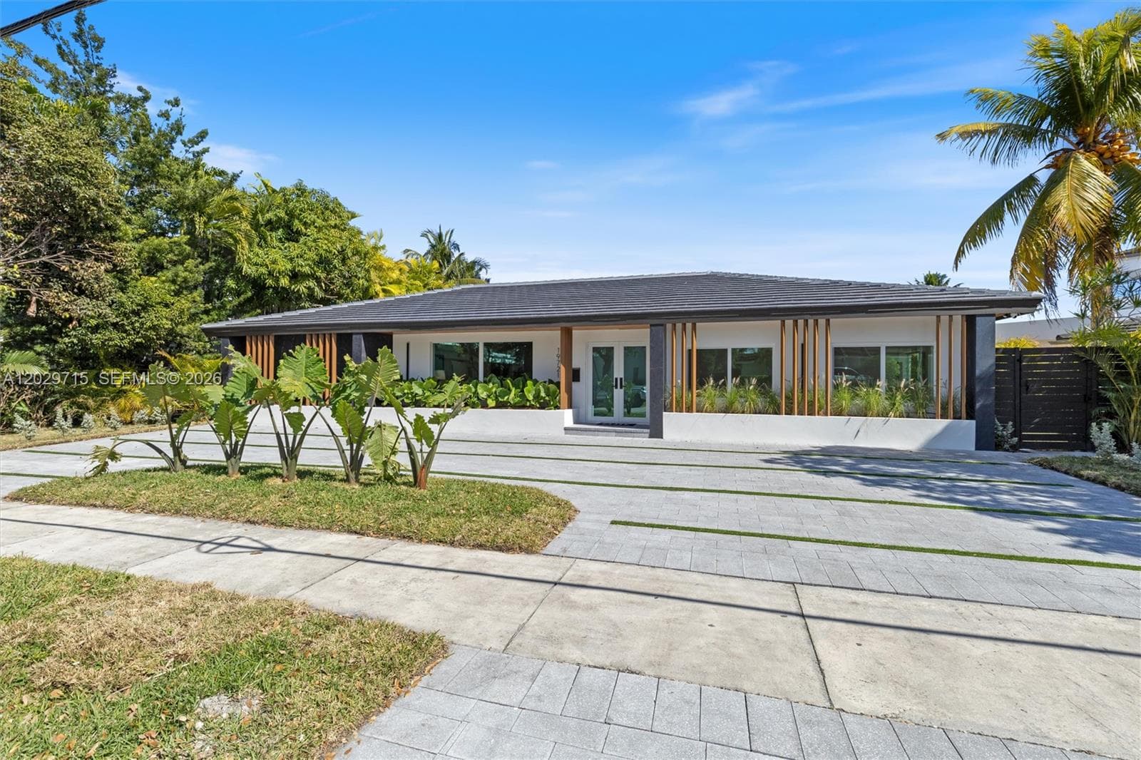 19721 NE 23rd Ave # 19721, Miami FL 33180 — 4