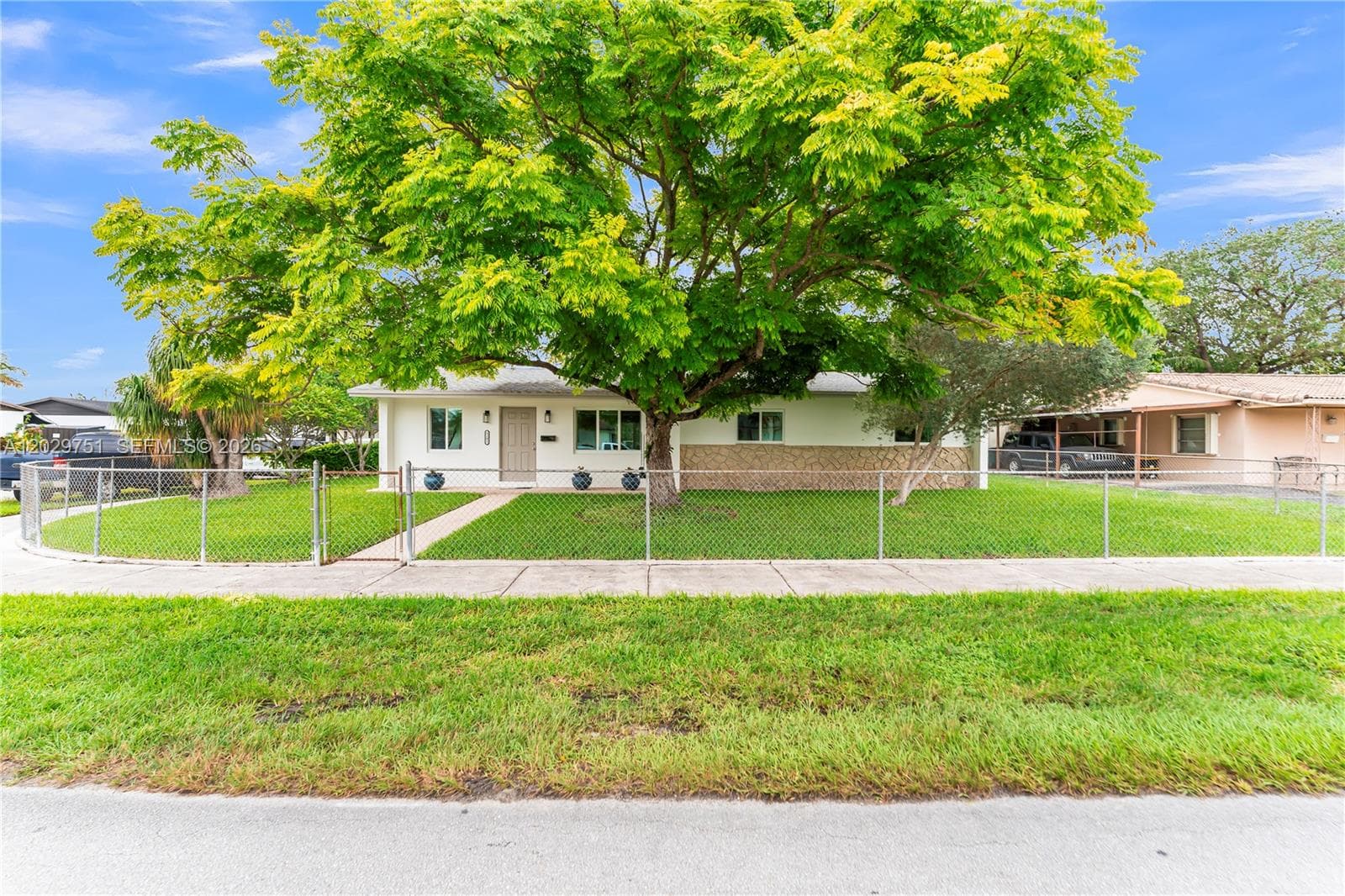 5101 SW 127th Pl, Miami FL 33175 — 42